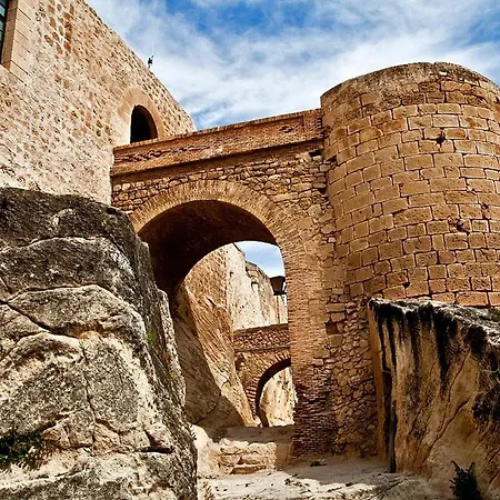 The Old Town Artist Workshop, Impressive Rooftop, Terrace With Amazing Views And Sea Views, Bbq, Air Conditioner, Wifi *