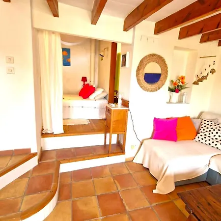 דירה The Old Town Artist Workshop, Impressive Rooftop, Terrace With Amazing Views And Sea Views, Bbq, Air Conditioner, Wifi *