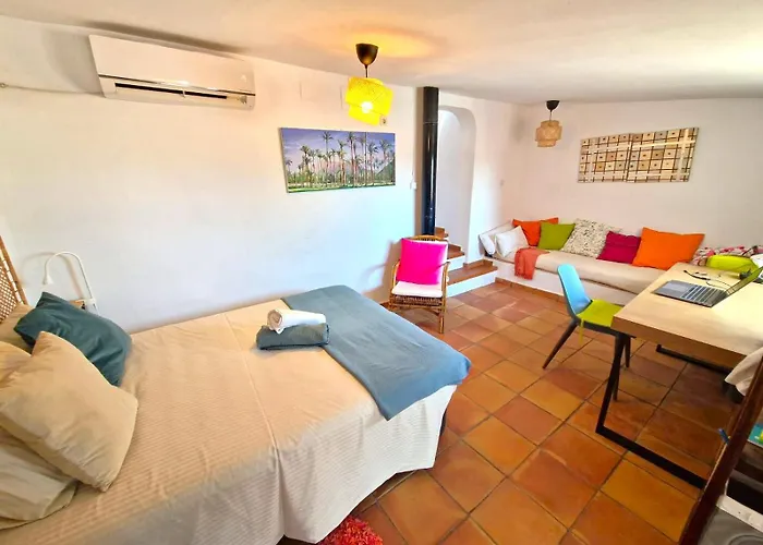 The Old Town Artist Workshop, Impressive Rooftop, Terrace With Amazing Views And Sea Views, Bbq, Air Conditioner, Wifi 公寓 *