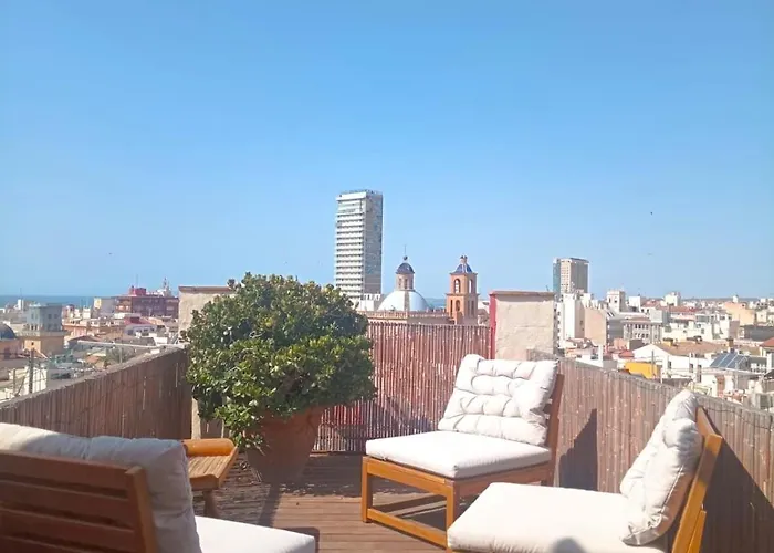 公寓 The Old Town Artist Workshop, Impressive Rooftop, Terrace With Amazing Views And Sea Views, Bbq, Air Conditioner, Wifi 阿利坎特