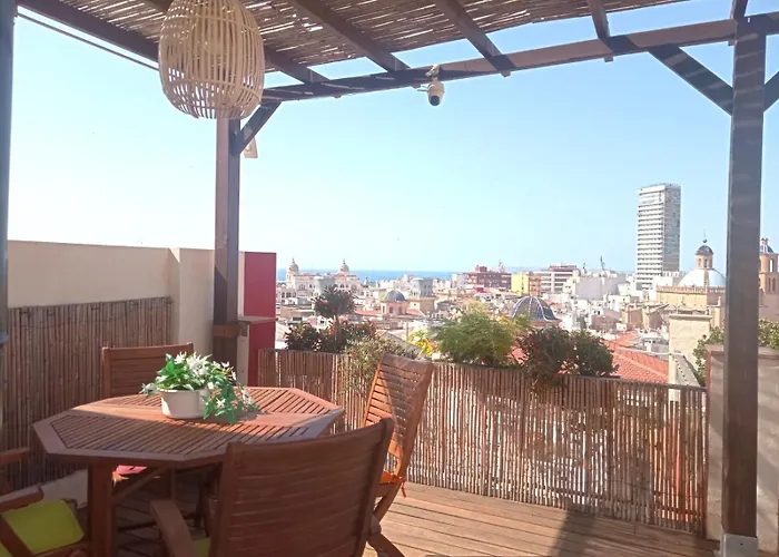 The Old Town Artist Workshop, Impressive Rooftop, Terrace With Amazing Views And Sea Views, Bbq, Air Conditioner, Wifi 阿利坎特