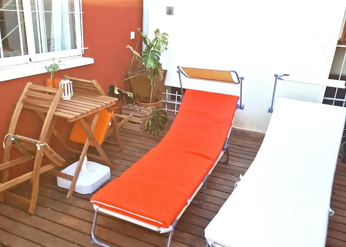The Old Town Artist Workshop, Impressive Rooftop, Terrace With Amazing Views And Sea Views, Bbq, Air Conditioner, Wifi *