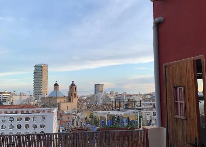 The Old Town Artist Workshop, Impressive Rooftop, Terrace With Amazing Views And Sea Views, Bbq, Air Conditioner, Wifi 公寓