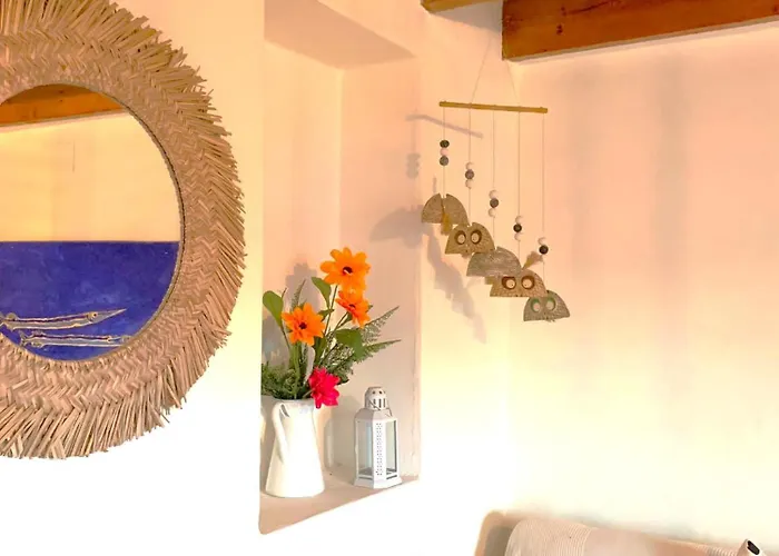 The Old Town Artist Workshop, Impressive Rooftop, Terrace With Amazing Views And Sea Views, Bbq, Air Conditioner, Wifi